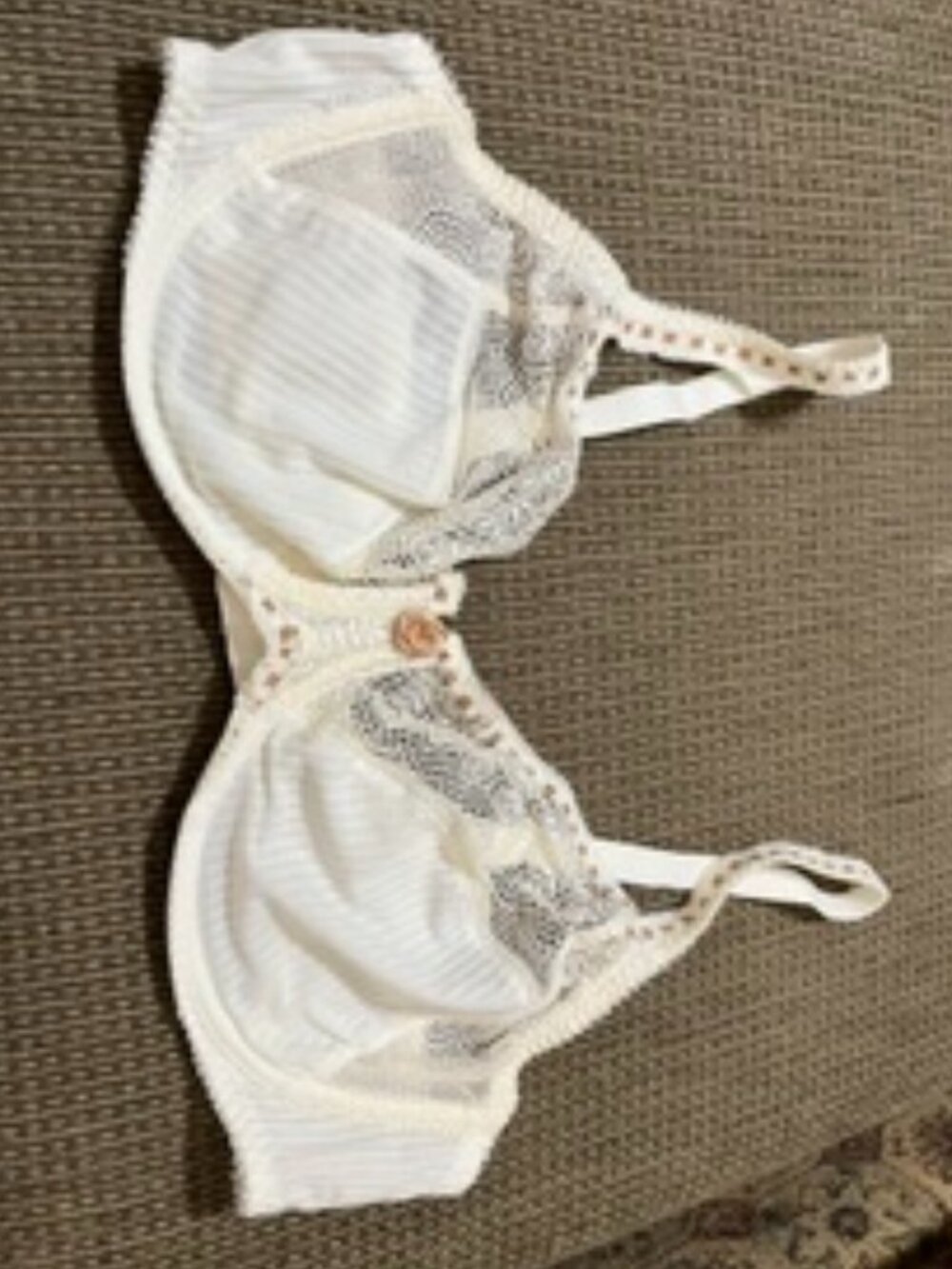Chantelle Ivory Lace-trimmed Underwire Bra
